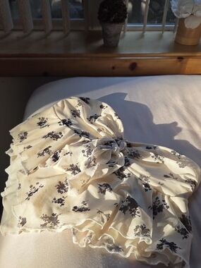Cream Floral Bralette | Big Bows | Peep Hole | Strapless Top | Ethereal | Whimsy
